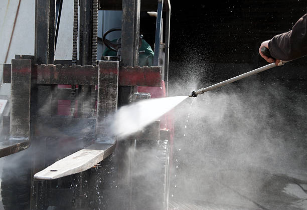 Best Building Exterior Washing  in Benavides, TX